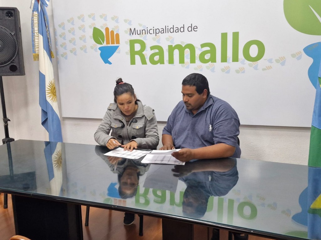 *LA MUNICIPALIDAD DE RAMALLO LE OTORGÓ UN SUBSIDIO A LEO*