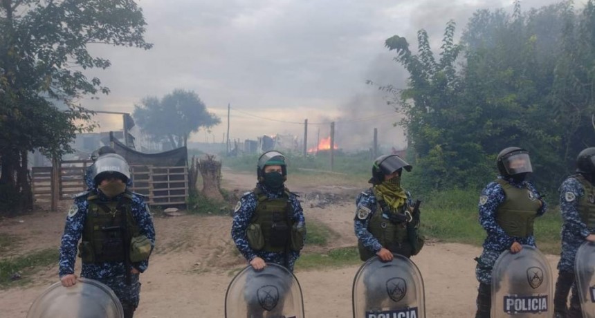 DESALOJAN PREDIO USURPADO EN BARRIO LA LAGUNA