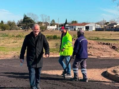 OBRA DE PAVIMENTACION EN BARRIO LIBERTAD