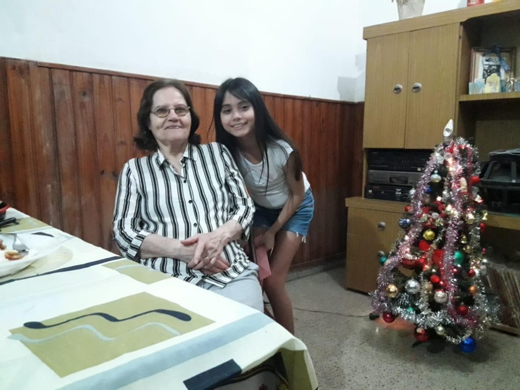 FELIZ DIA DE LA MADRE ABUELITA ANA!